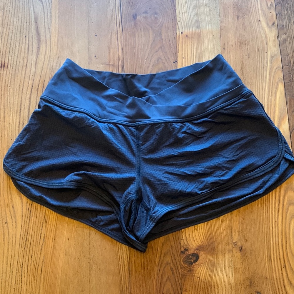 Lululemon mini running shorts